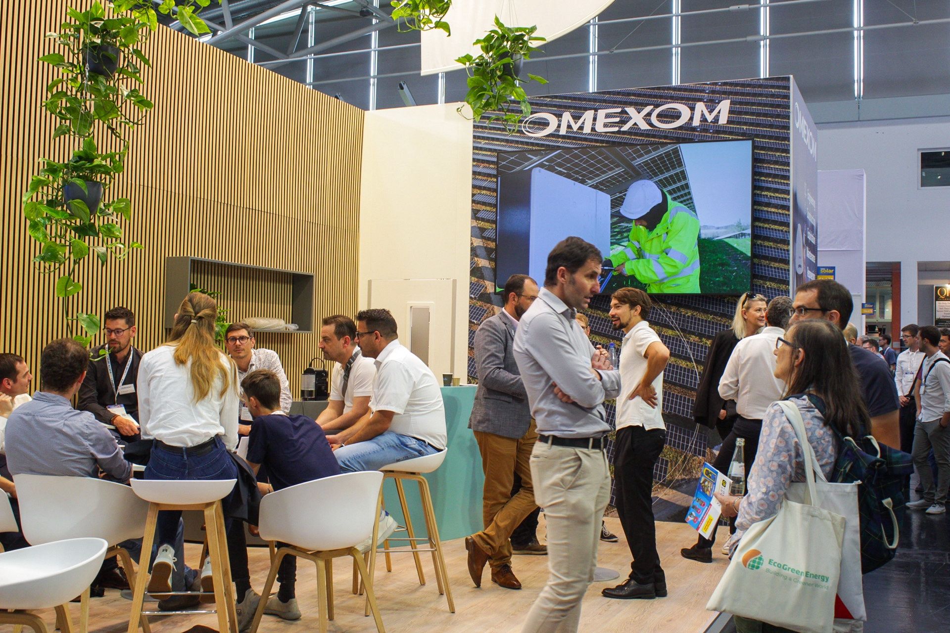 Visitors and experts meeting at the Omexom stand during EnerGaïa in Montpellier